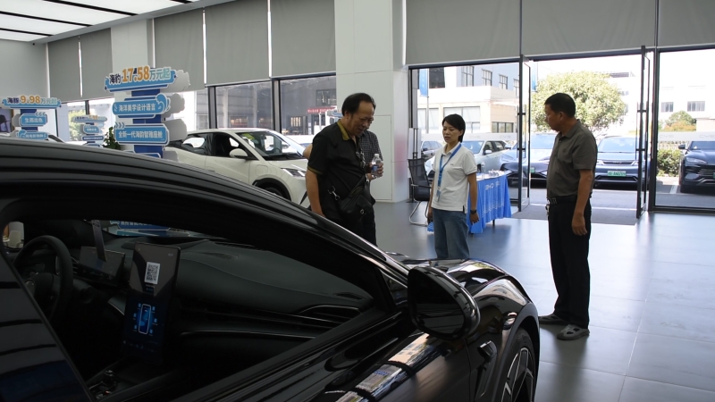 “以舊換新”提振奉化汽車消費市場 新能源汽車銷售火爆